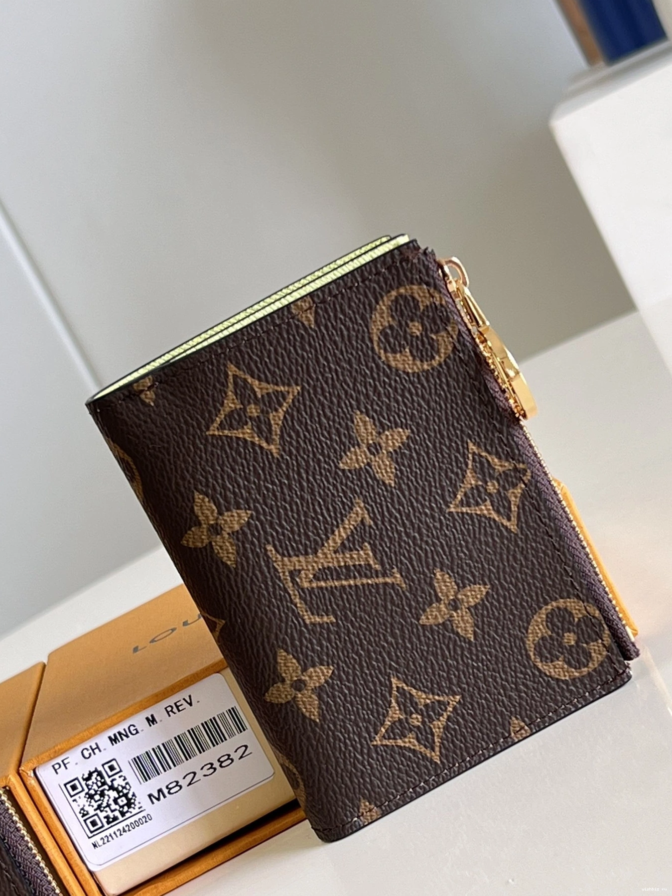 WIS Louis Lisa Wallet Vuitton 0823